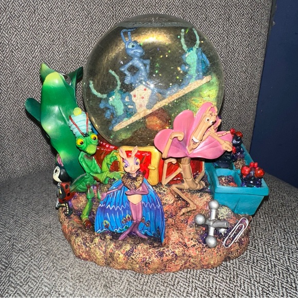 Disney Pixar A Bugs Life Snow Globe Music Box Waterglobe Retired Rare Vintage - Picture 7 of 17